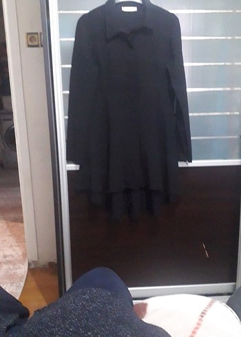 siyah gömlek fırfır detaylı arkadan kuğu gbi - Görsel 5