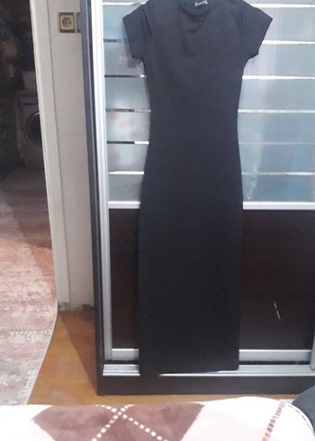 Yüksek Yakalı Siyah Uzun Elbise - Görsel 3