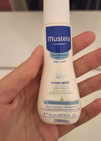Mustela hydra