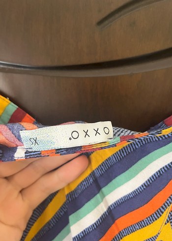 xs Beden Çizgili V Yaka Askılı Midi Elbise