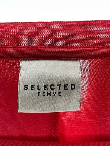 s Beden kırmızı Renk PreLoved Uzun Elbise %70 İndirimli.