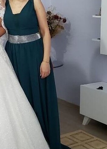 m Beden yeşil Renk Su yeşili m beden abiye