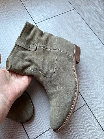 38 Beden haki Renk Isabel marant bot