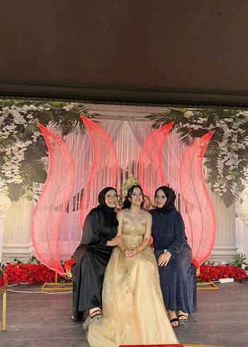 Altın Renkli Straplez Uzun Abiye Elbise kına elbisei Taç hediye - Görsel 9