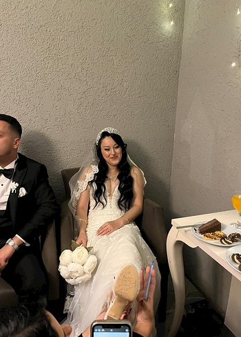 Gelin çiçeği Şakayık - Görsel 2