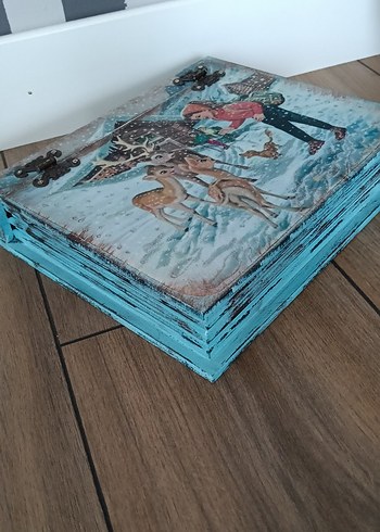  Beden Kitap görünümlü Ahşap kutu