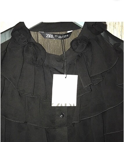 Zara Zara volanlı bluz