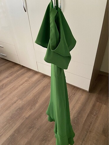 36 Beden yeşil Renk Trendyol Yeşil Şifon Elbise 36 Beden
