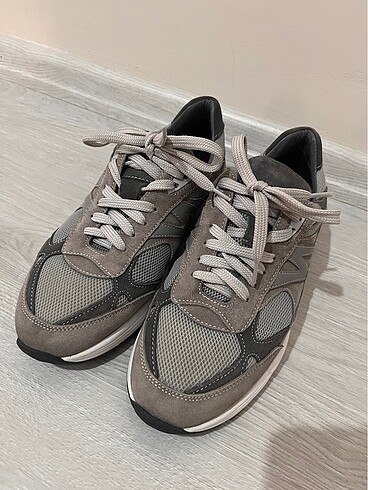 Deri sneakers