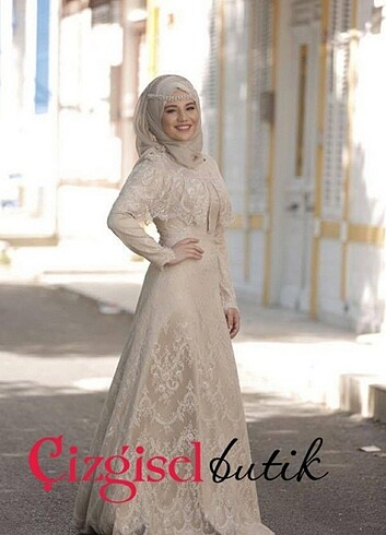 Fransız model abiye elbise 