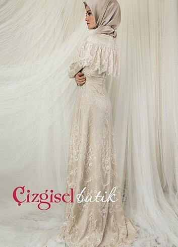 Diğer Fransız model abiye elbise