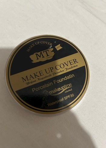 Beden MT Parlak Altın Porcelain Foundation