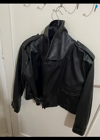 Stradivarius Siyah Deri Kadın Ceket