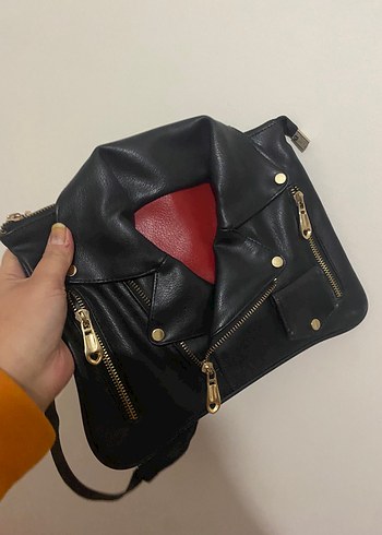 Zara Siyah Fermuarlı Biker Deri çanta