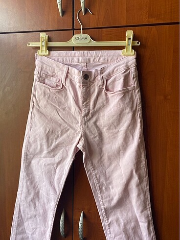 Bershka Pembe jean