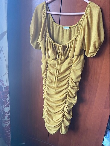 H&M Hardal elbise