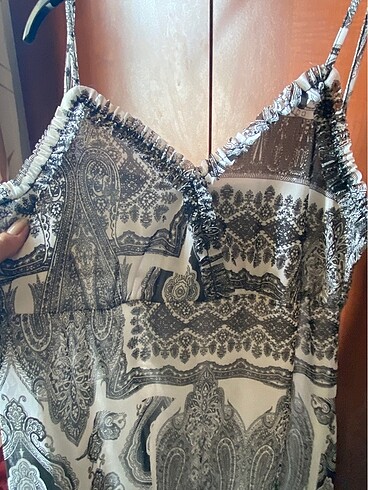 Zara Gri desenli elbise