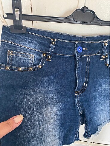 29 Beden Lacivert jean şort