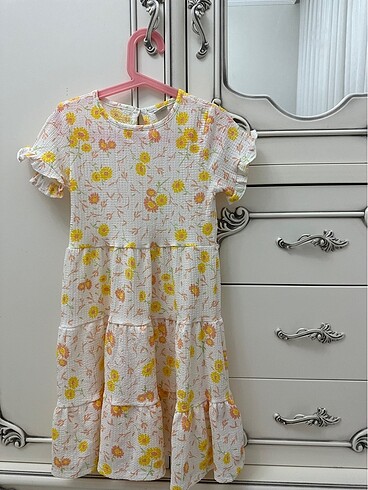 LC waikiki 7.8 yaş elbise