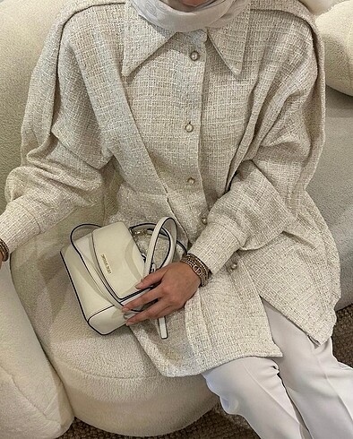 Chanel parıltılı tüvit çeket