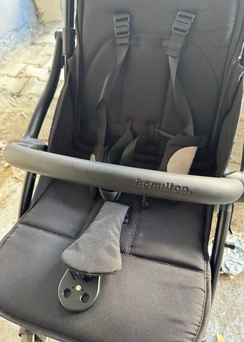 Siyah Bebek Arabası - Görsel 3