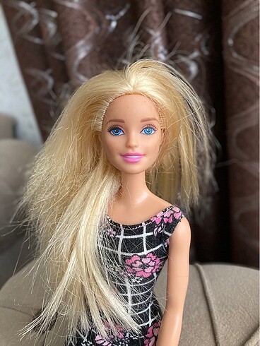 orijinal sarışın barbie