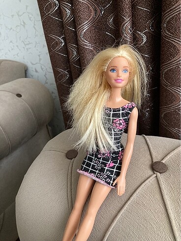 Barbie orijinal sarışın barbie