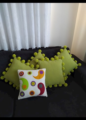 PONPONLU POLAR DEKORATİF YASTIKLAR - Görsel 2