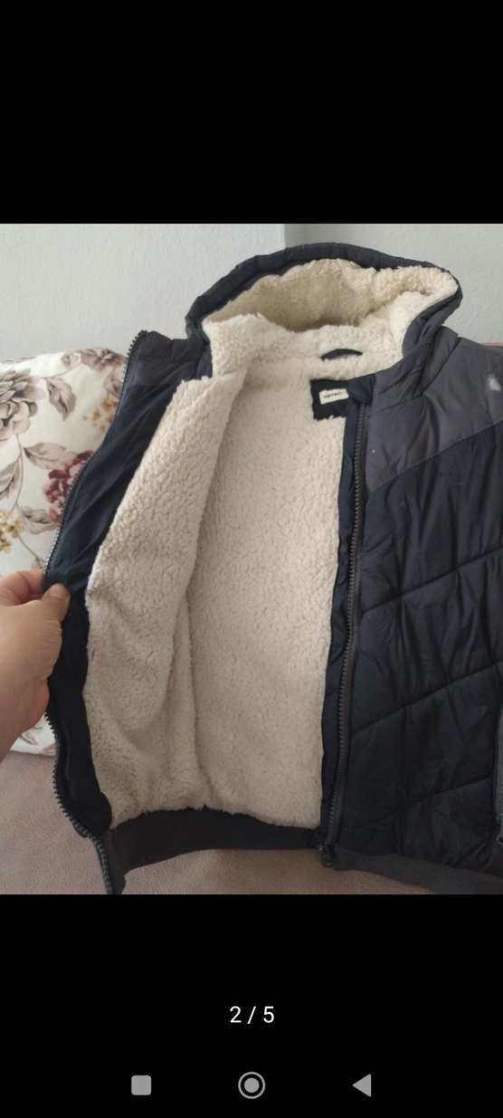 Erkek Çocuk Gri Kapüşonlu Kürklü Mont - Görsel 2