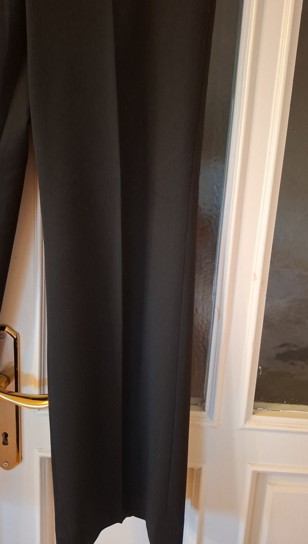 Düğmeli Siyah Kadın Kumaş Pantolon - Görsel 2