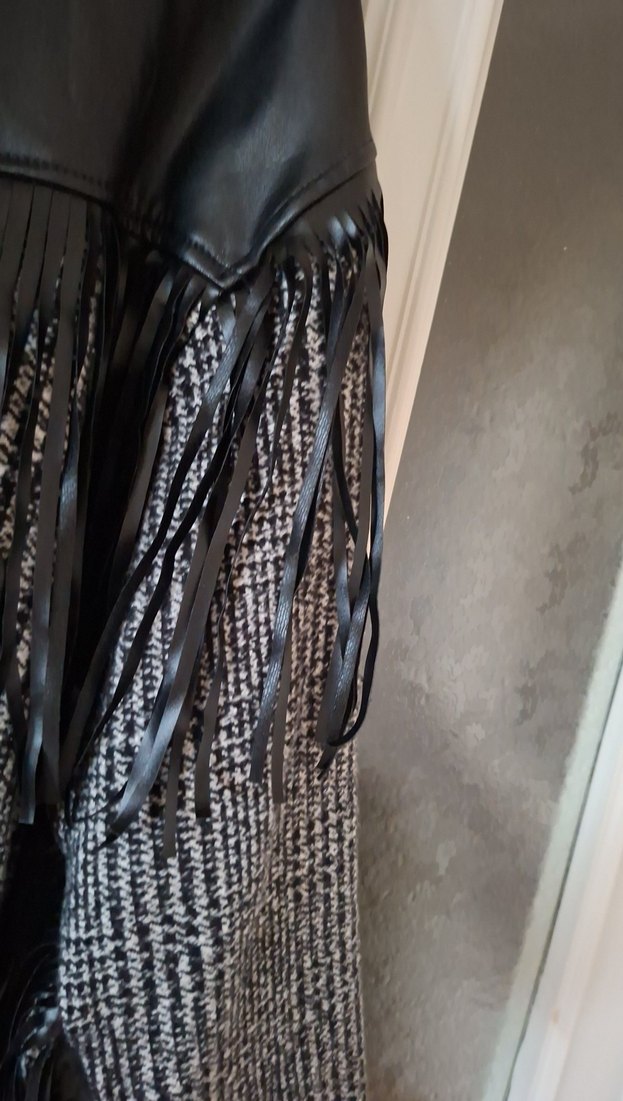 püsküllü deri detaylı ceket - Görsel 5