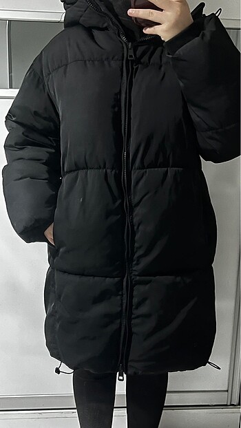 m Beden siyah Renk Pull And Bear Şişme Mont
