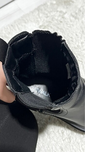 Deichmann Topuklu Bilek üstü bot