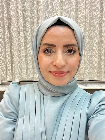 Diğer Turkuaz rengi abıyem düğünde gıydım. Ürün temız defosu yok.