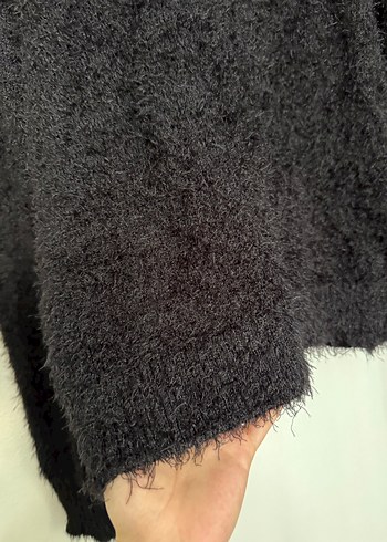 Siyah Uzun Kollu Kadın Triko Kazak - Görsel 3