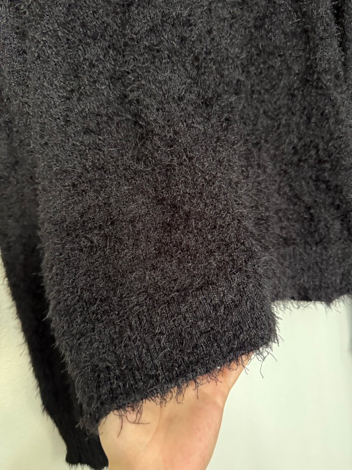 Siyah Uzun Kollu Kadın Triko Kazak - Görsel 3