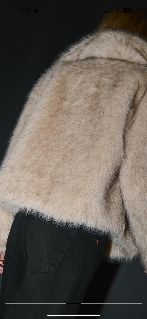 Stradivarius Bej Kısa Suni Kürk - Görsel 5