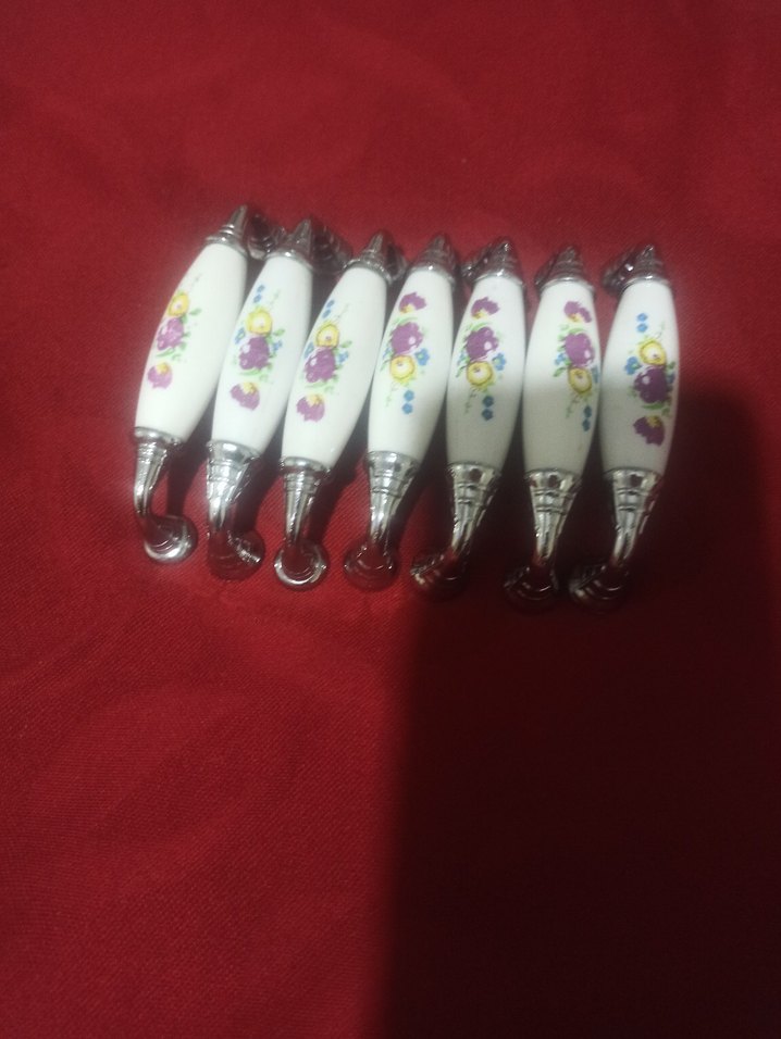 Çiçek Desenli dolap kulpu - Görsel 2