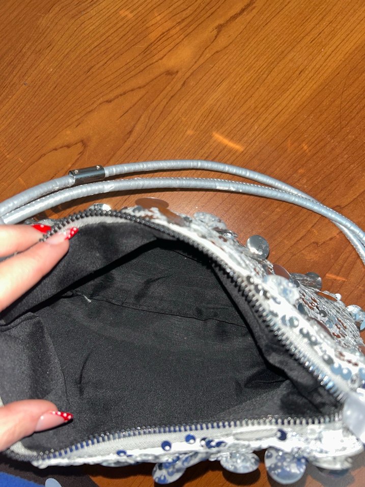 Gri parlak çanta - Görsel 2