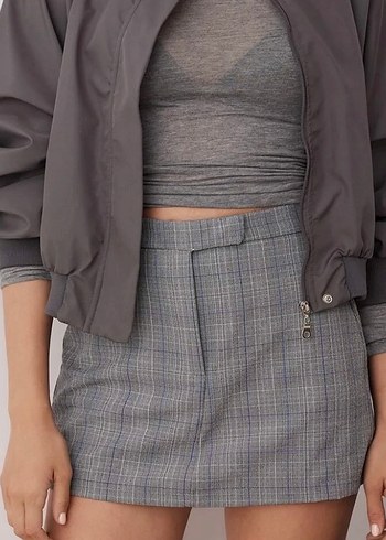 Arkası etek görünümlü şort etek - Görsel 2