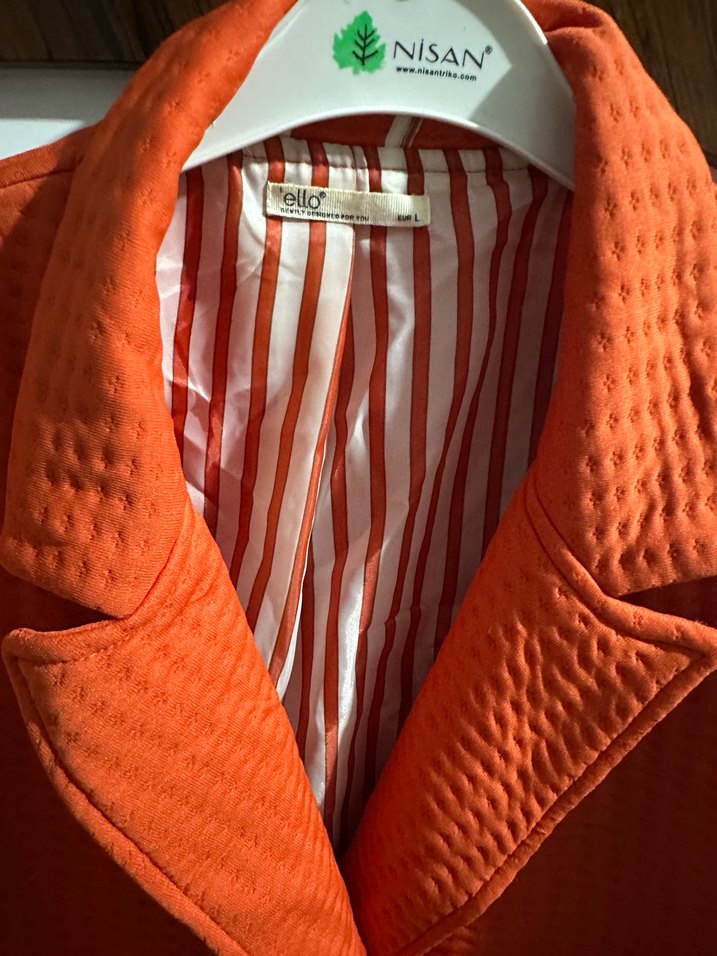 Turuncu Düğmeli Kadın Blazer Ceket - Görsel 3