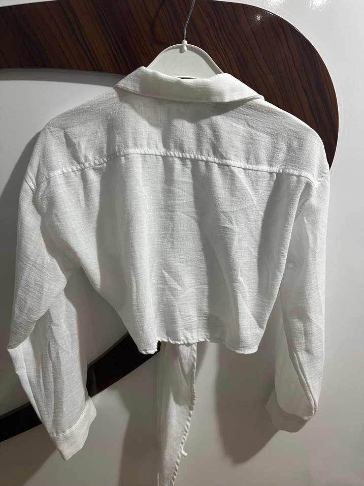 Beyaz Keten Bağlamalı Gömlek - Görsel 3
