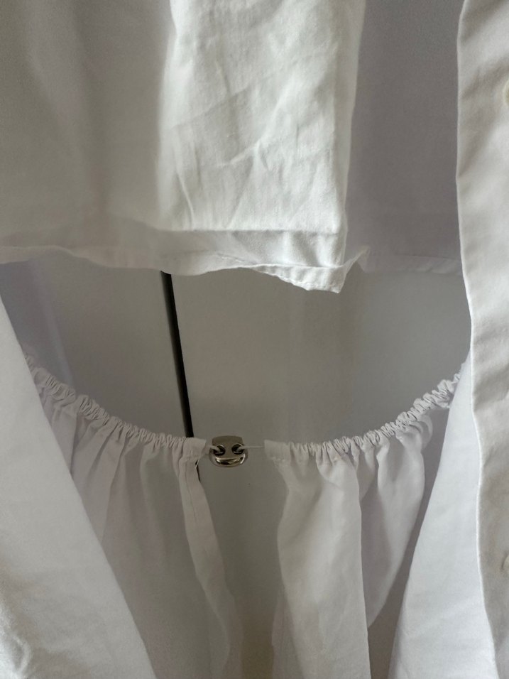 Düğmeli Beyaz Pamuklu Gömlek - Görsel 3