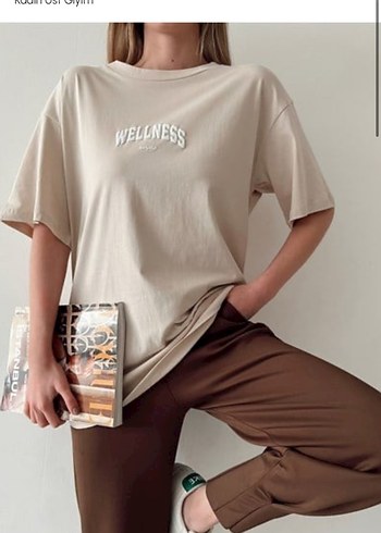 Yeşil Baskılı Oversize Kadın Tişört - Görsel 3