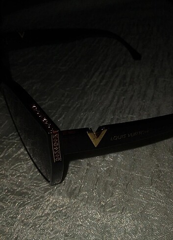 Louis Vuitton Güneş gözlüğü 
