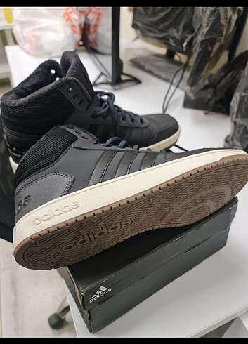 Adidas hoops mid 2.0 sıfır faturalı 43 numara