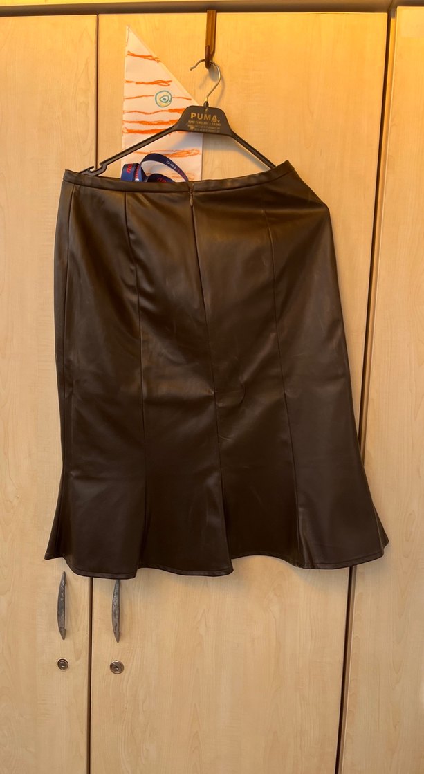 Drapeli Kahverengi Deri Midi etek - Görsel 2