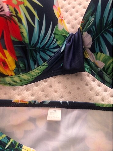 xl Beden çeşitli Renk Bikini
