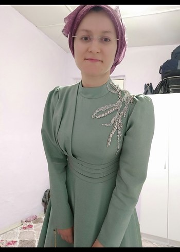 36 Beden yeşil Renk Uzun Kollu Yeşil Sade Abiye Elbise