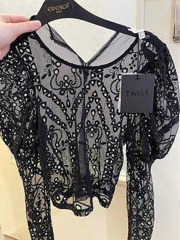 Twist Twist hiç giyilmemiş etiketli dantelli bluz